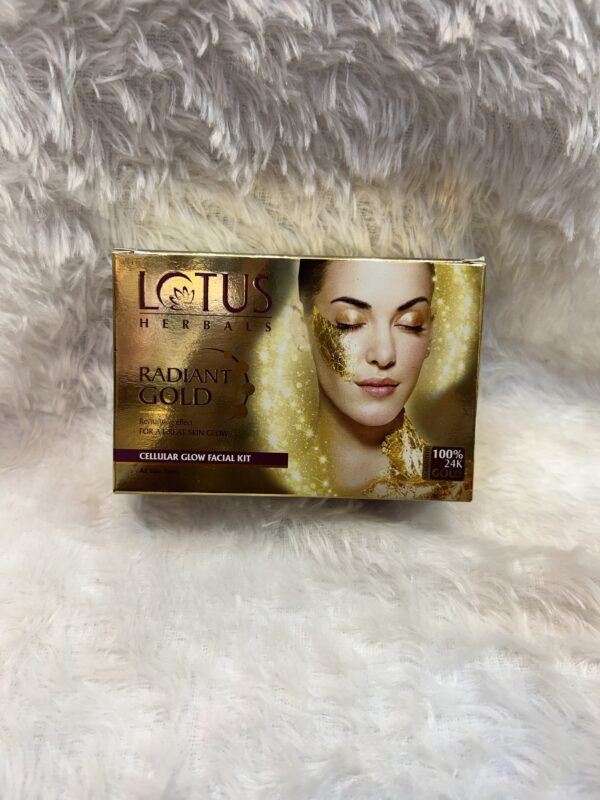 Lotus gold facial kit