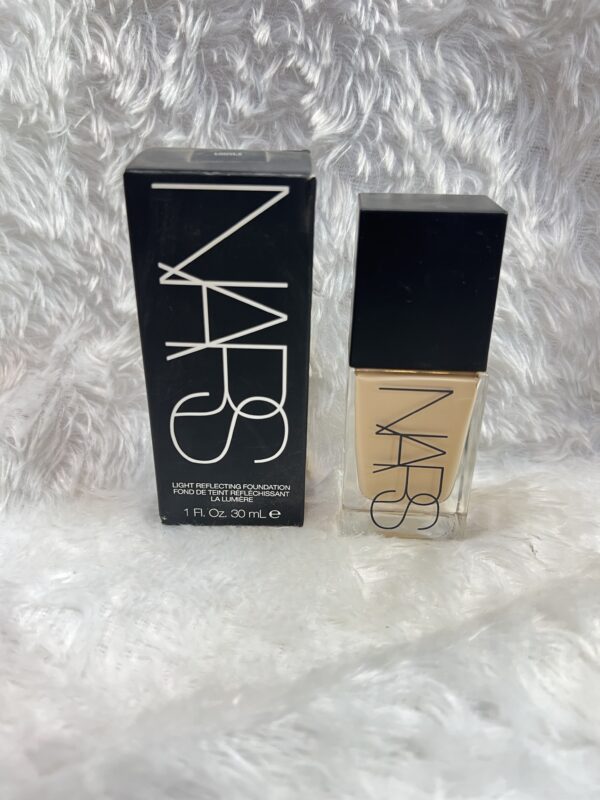 Nars foundation