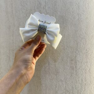 Bow pin